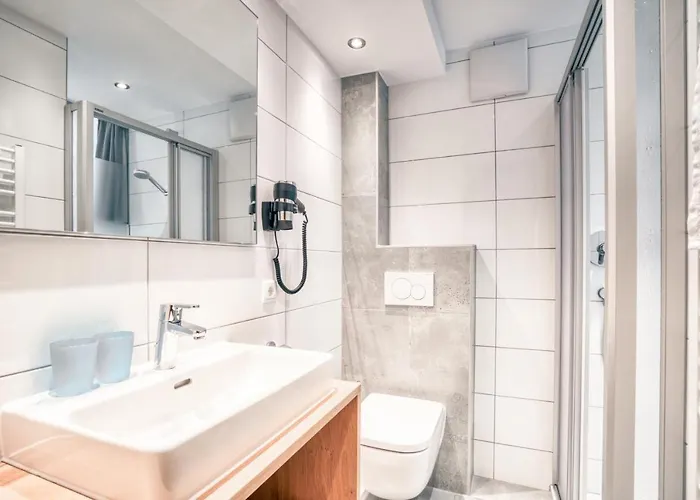 Aparthotel Gstrein - Including Silvretta Premium Summercard