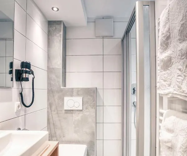 Aparthotel Gstrein - Including Silvretta Premium Summercard 3*